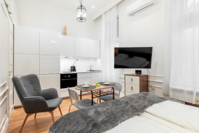 Classical mini studio with a modern touch!